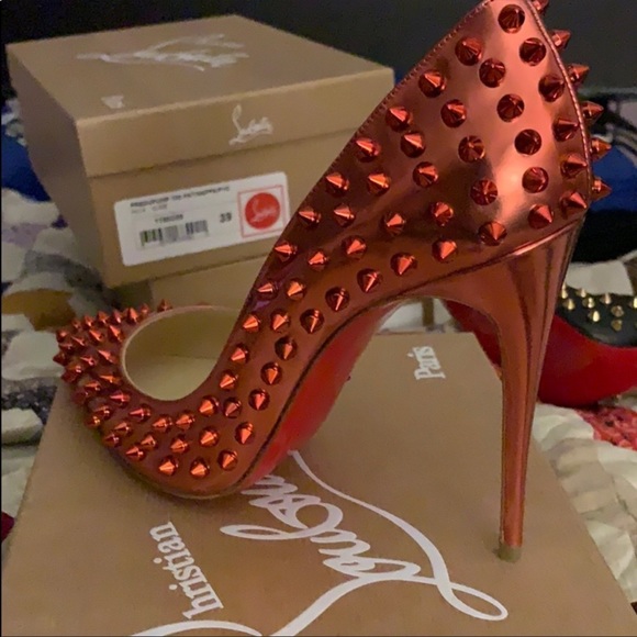 *SOLD* 💥HP💥 CHRISTIAN LOUBOUTIN METALLIC HEEL - Picture 12 of 13